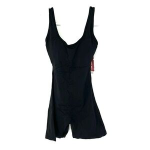 Vertvie NWT women’s bodysuit one piece small